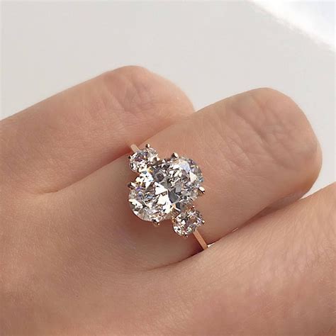 Perfect 3 Carat Oval Diamond Engagement Rings Accent