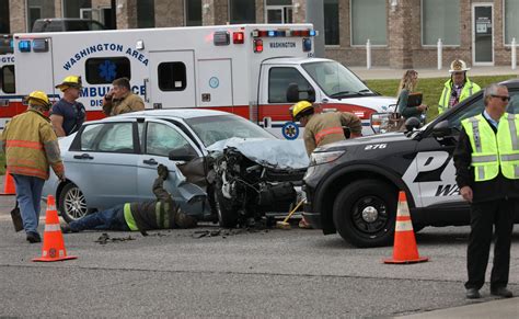 Injuries unknown in two vehicle crash | Washington | emissourian.com