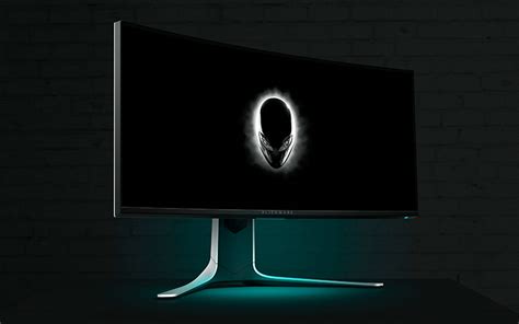 Alienware and Dell's new gaming monitors are all about curved displays ...