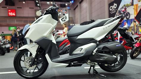 All New 2022 Honda Click 160 Crystal White - YouTube