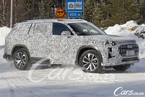 Spy Shots: 2022 Audi Q9