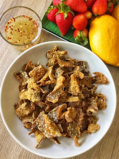 PinoyBites | Crunchy Mushroom Chicharon - PinoyBites