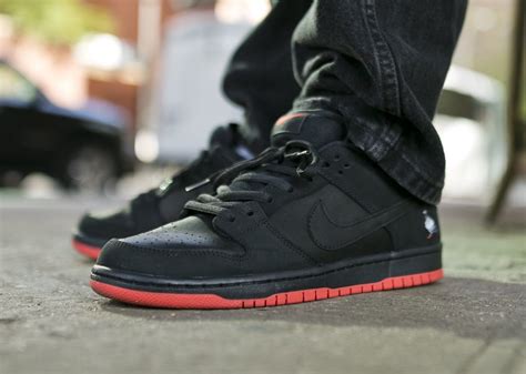 Nike SB Dunk Low Black Pigeon 883232-008 - Sneaker Bar Detroit