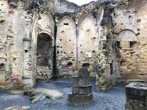 Castle Ruins & Velvet Cave (Valkenburg, The Netherlands): Hours ...