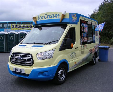 Ford Transit Ice Cream Van, Reg 99 4u ???, Showbus , 30.09… | Flickr