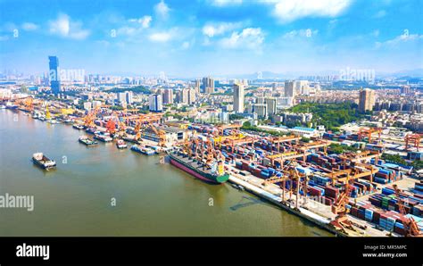 Huangpu Port Wharf, Guangzhou City, Guangdong Province Stock Photo - Alamy