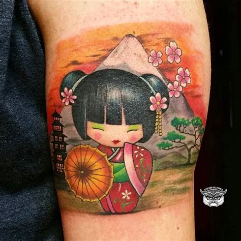 Facebook | Tatouage kokeshi, Tatouage dentelle, Tatouage japonais