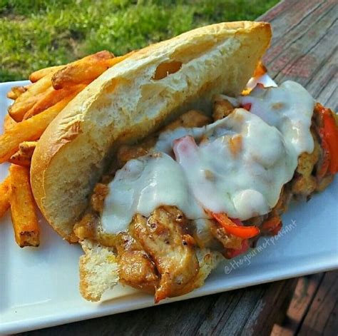 Chicken Philly Cheesesteak Sandwich | Chicken philly cheesesteak ...