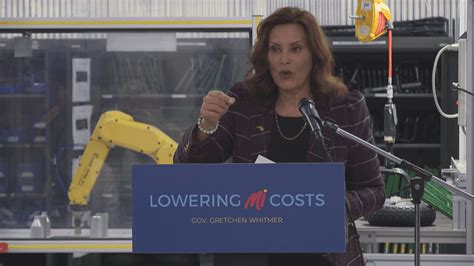 Gov. Gretchen Whitmer visits Kellogg Community College, discusses low ...