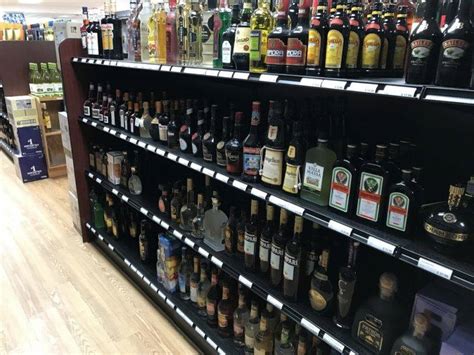 Liquor Store Shelving | Beer & Wine Retail Store Fixtures - Shelving Depot