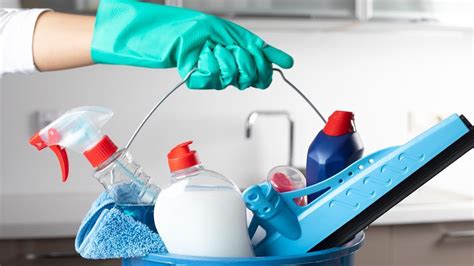 Explainer: Why is mixing cleaning chemicals such a bad idea? | News ...