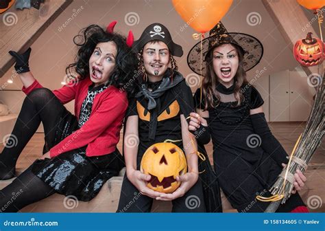 Kids in Halloween party stock image. Image of little - 158134605