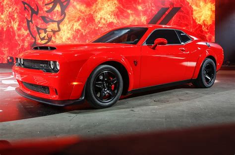 2018 Dodge Challenger SRT Demon First Look: 840 hp, 770 lb-ft bat out ...