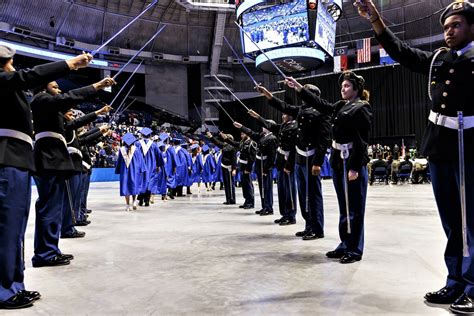 ‘Greater horizons’ lie ahead, Westover High valedictorian tells her classmates | CityView