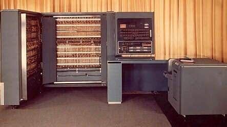 The IBM 701 Mainframe Computer. | Computer history, Old technology ...