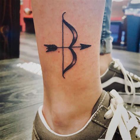 Bow And Arrow Tattoo Ideas For Passionate People🏹