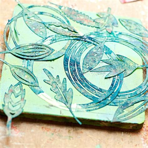 Mixed Media Tutorial: 4 Easy Steps with a Gelli Plate and Masks | Gelli printing art, Gelli ...