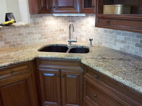 17 Best images about Kitchens / Tile Backsplash on Pinterest | Blue granite, Kitchen backsplash ...