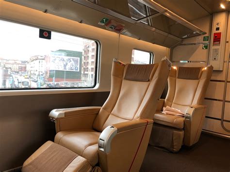 Trenitalia First Class/Executive Frecciarossa 1000 Review (Rome to ...