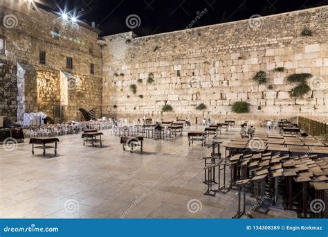 Night View of the Western Wall in Jerusalem Editorial Stock Image ...