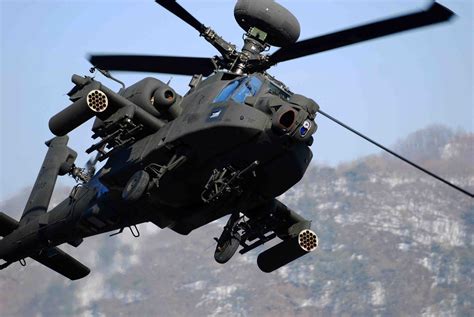 HELI SERBU APACHE ~ Strategi dan Alutsista Militer