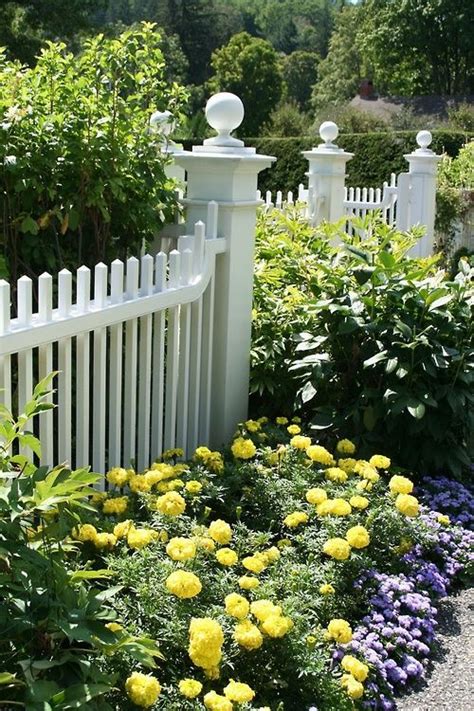 19 best White Picket Fence Ideas images on Pinterest | White picket ...