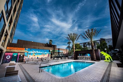 FOUNDRE Phoenix in Phoenix | Best Rates & Deals on Orbitz