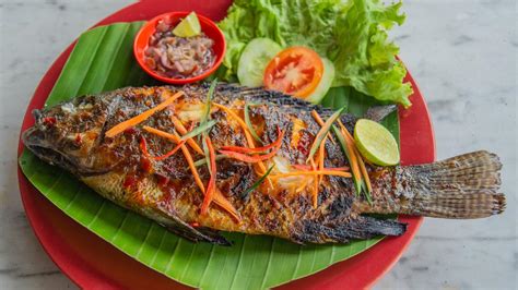 6 Cara Membuat Ikan Bakar yang Enak dan Nikmat, Bumbunya Sedap Meresap - Hot Liputan6.com