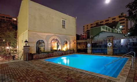 Club Wyndham Avenue Plaza in New Orleans - Official Site