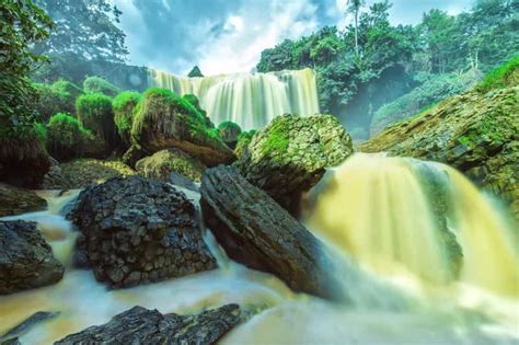 Elephant Falls, Shillong - Treebo Blog