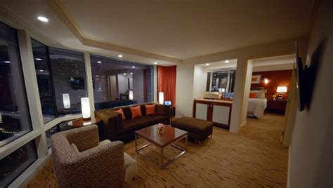 ARIA Suites in Las Vegas | Sky Suites | Tower Suites - 2024 Guide