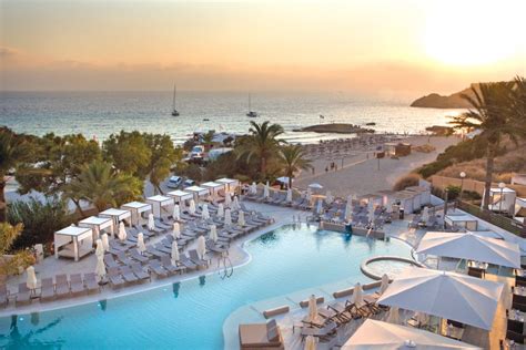 TUI SENSATORI Resort Ibiza à Cala Tarida, Ibiza, Espagne - TUI 2024