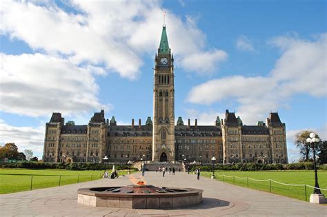 10 Best Things to Do in Ottawa - What is Ottawa Most Famous For? - Go Guides