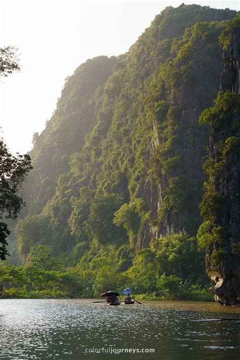 Tam Coc Boat Tour: Best Viewpoint, Prices, & Tips