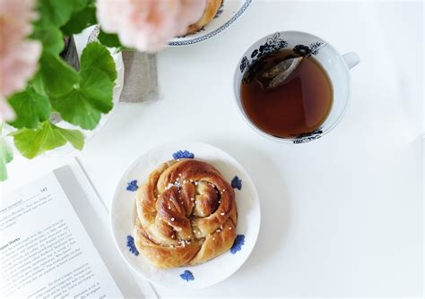 How To Make Cinnamon Tea 3 Different Ways