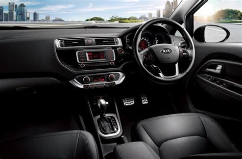 Kia Rio 1.4 Tec (2015) Review - Cars.co.za