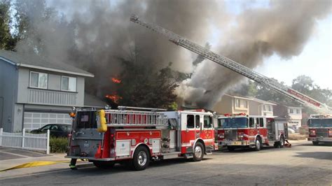 PHOTOS: 5-alarm San Jose fire destroys homes - ABC7 San Francisco