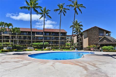 Papakea Resort Condos - West Maui Vacation Rentals | Chase 'N Rainbows