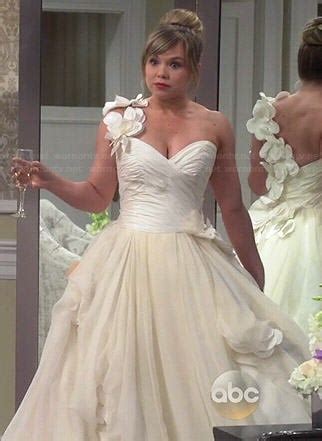 WornOnTV: Kristin’s wedding dress #1 on Last Man Standing | Amanda ...