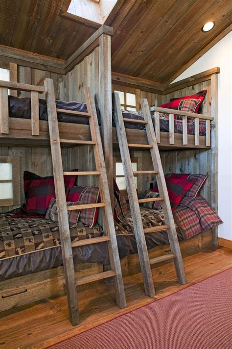 Loft Bedroom Design Ideas 14 | Cabin homes, Log homes, Cabin living