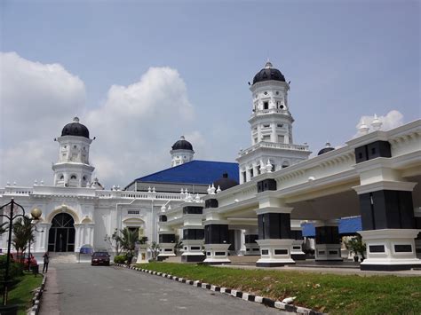 MALAYSIA - Johor Bahru, a lightning visit from Singapore - Chris Travel ...