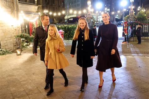 Peter Phillips enjoys festive outing with daughters Savannah and Isla ...