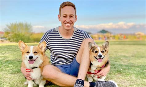 Creators On The Rise: How two talking corgis are taking over the internet - Tubefilter