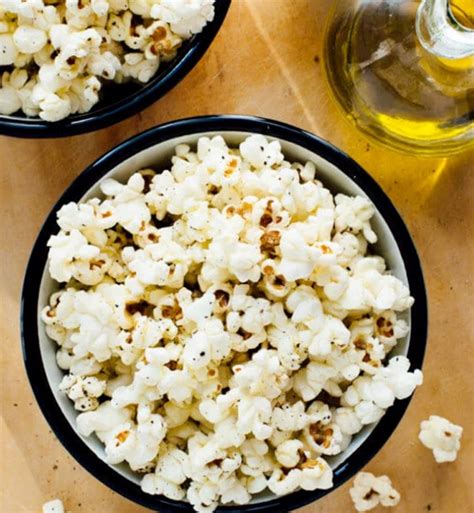 25 Healthy Midnight Snacks for Late Night Snacking - PureWow