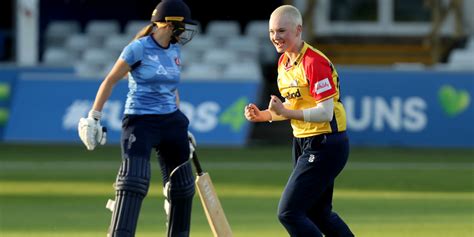 Essex Women v Kent Women: Match Report