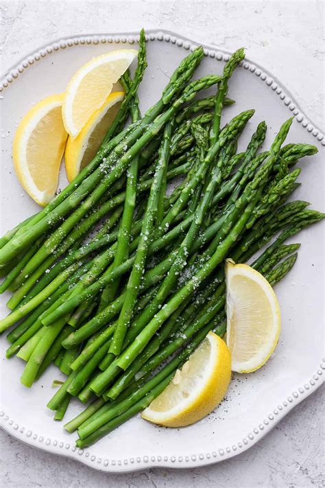 How to Grill Asparagus {Best Texture} | FeelGoodFoodie