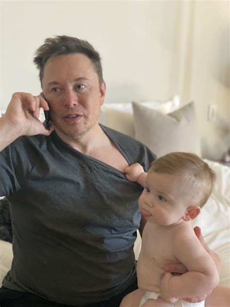 Elon Musk Shared New Pic Close Up Pic Of Son X Æ A-12