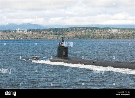 The U.S. Navy Seawolf-class fast-attack submarine USS Jimmy Carter Stock Photo: 138904107 - Alamy