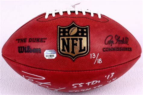 36 Top Images Nfl Game Ball Preparation - Lawrence Taylor Signed Official NFL Game Ball ...