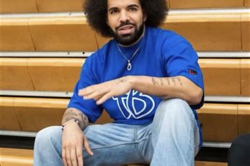 Like Clockwork, Drake’s New Hairstyle Launches a Thousand Jokes | Complex